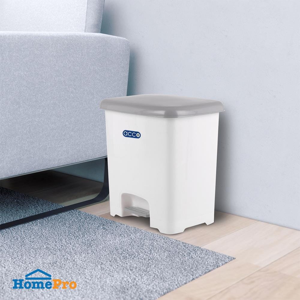 ถังขยะเหยียบเหลี่ยม CHIC ขนาด 30L สีขาว/เทา