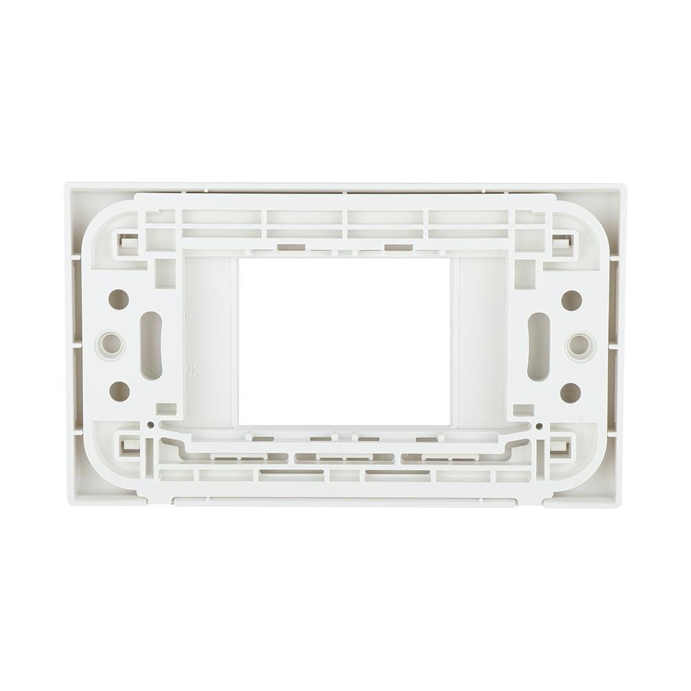 หน้ากาก 2 ช่องกลาง PANASONIC WEG68029WK สีขาว