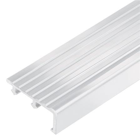 จมูกบันไดอะลูมิเนียม DP DNHG 504001 5 ซม. 4 ม. สีเงิน