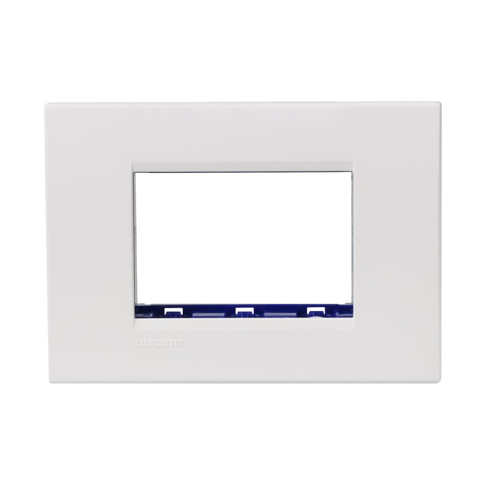 หน้ากาก 3 ช่อง BTICINO SLNA4803BIF สีขาว