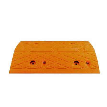 RUBBER SPEED BUMP RIGHT 50x35x5CM YELLOW_1