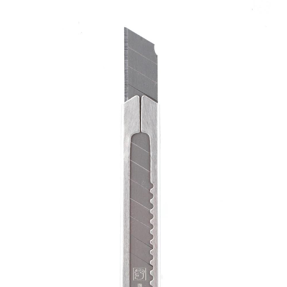 คัตเตอร์ ELEPHANT 9 MM