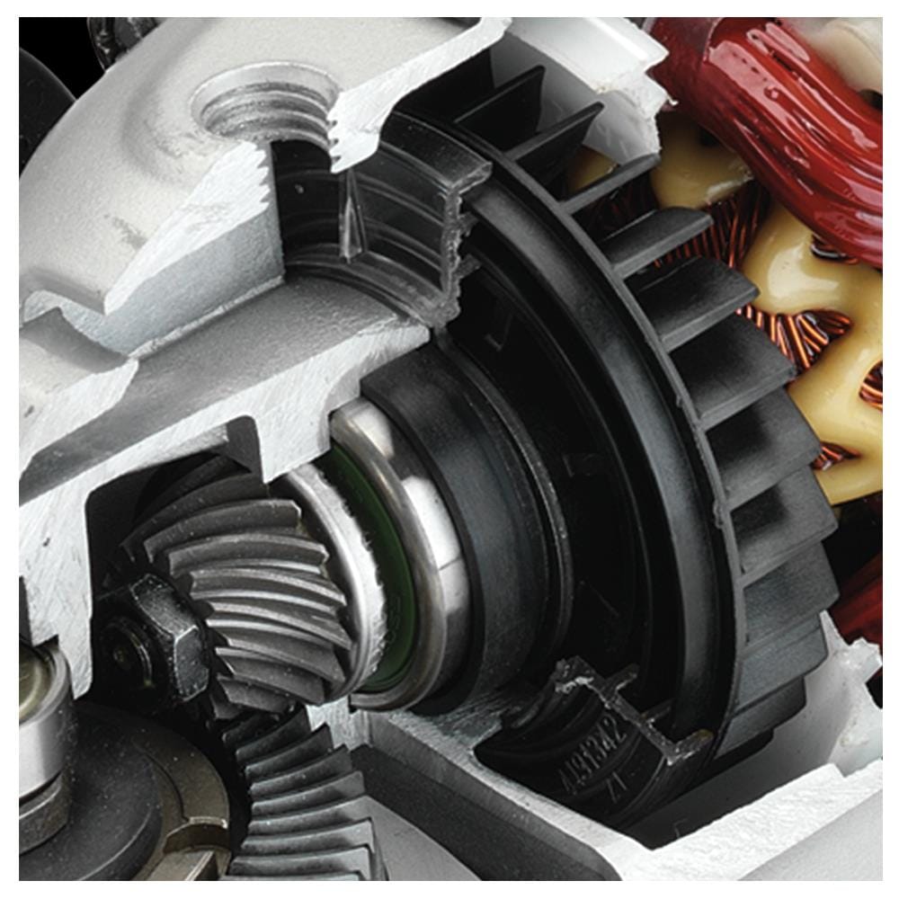 เครื่องเจียร MAKITA GA7060 7 นิ้ว 2200 วัตต์