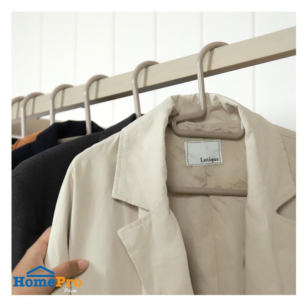 ไม้แขวนเสื้อ H-056BR น้ำตาล PLIM (1x6)