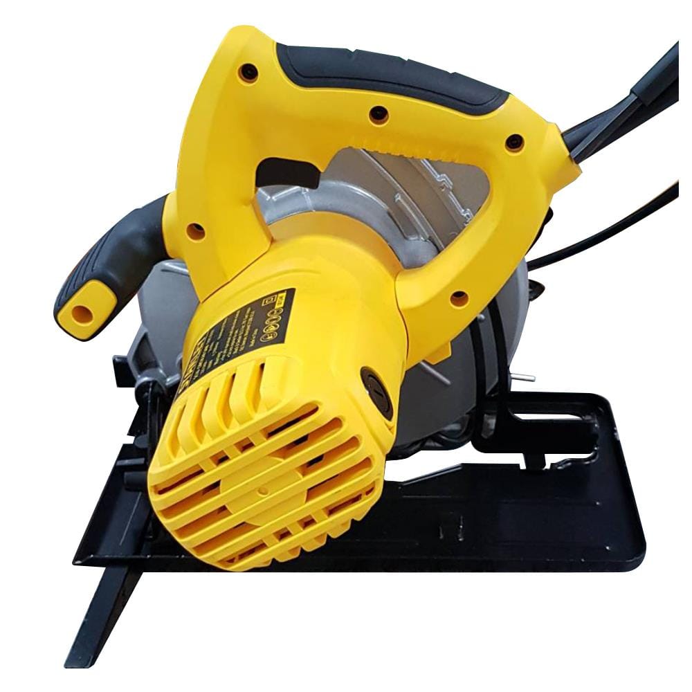 เลื่อยวงเดือน STANLEY SC16 B1 7 นิ้ว 1600 วัตต์