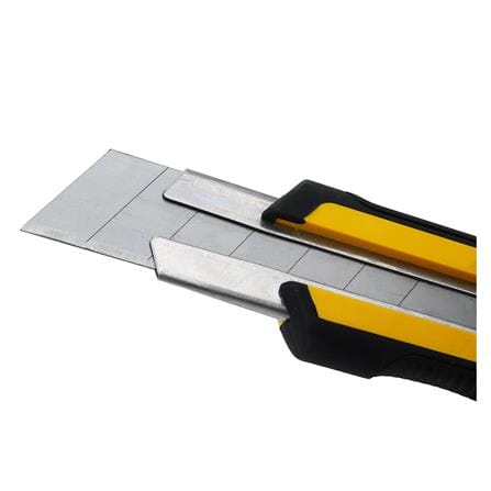 คัตเตอร์ STANLEY SSTT10-425 DYNAGRIP 25 MM_2