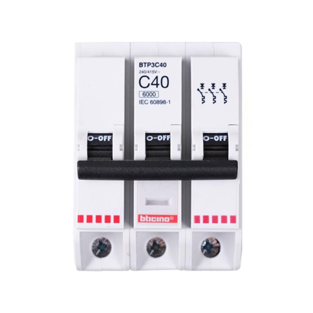เซอร์กิตเบรกเกอร์ 3 โพล 3 เฟส BTICINO BTP3C40 40 แอมป์