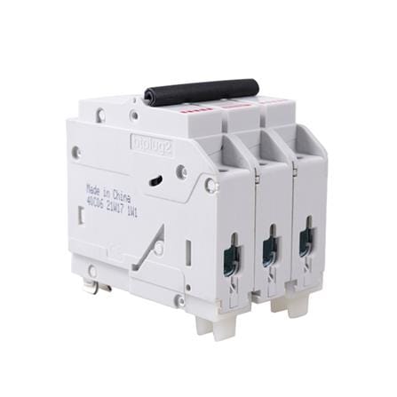เซอร์กิตเบรกเกอร์ 3 โพล 3 เฟส BTICINO BTP3C40 40 แอมป์_1