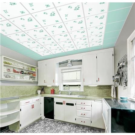 แผ่นฝ้ายิปซัม GYPROC 60X60X0.8 ซม. สีเขียวน้ำทะเล 10 ชิ้น/กล่อง_2