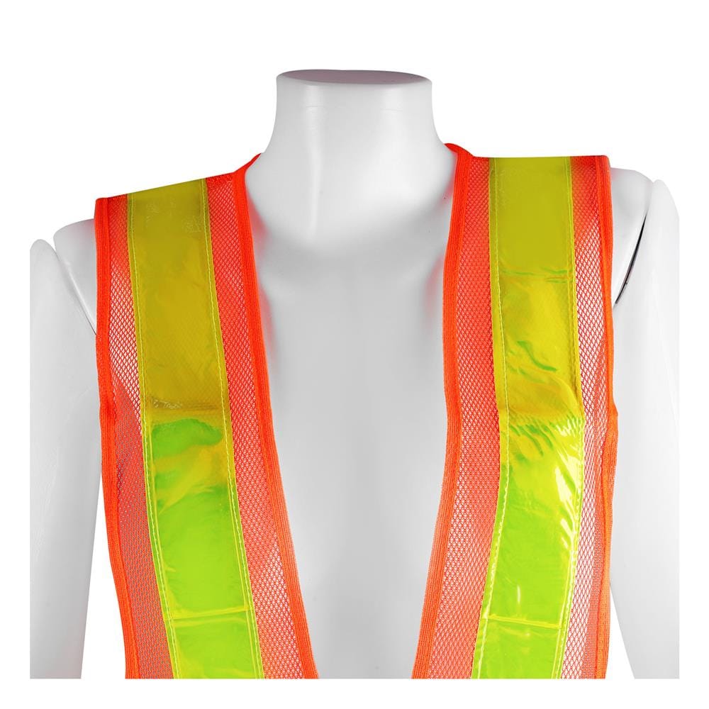 เสื้อจราจรสะท้อนแสงทรงวี YAMADA 5559V สีส้ม
