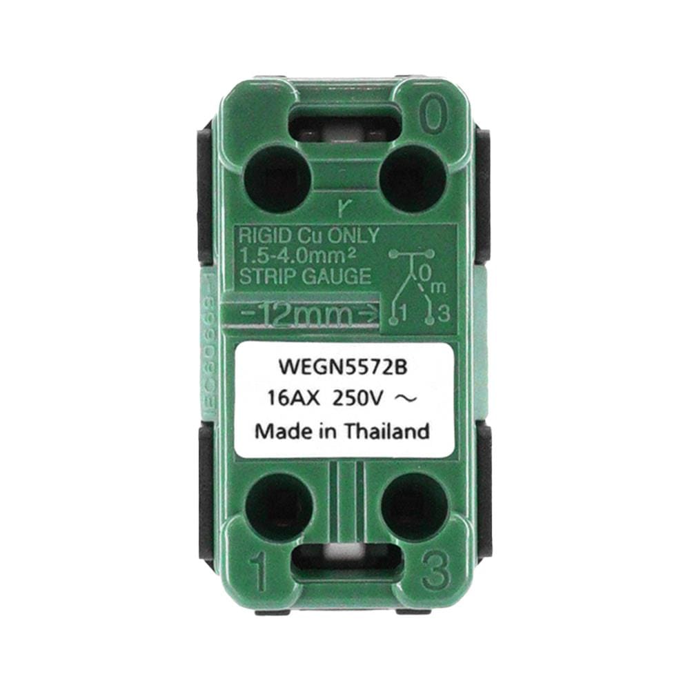 สวิตช์ 3 ทาง มีไฟ PANASONIC WEGN5572 B ขนาด 1 ช่อง สีดำ