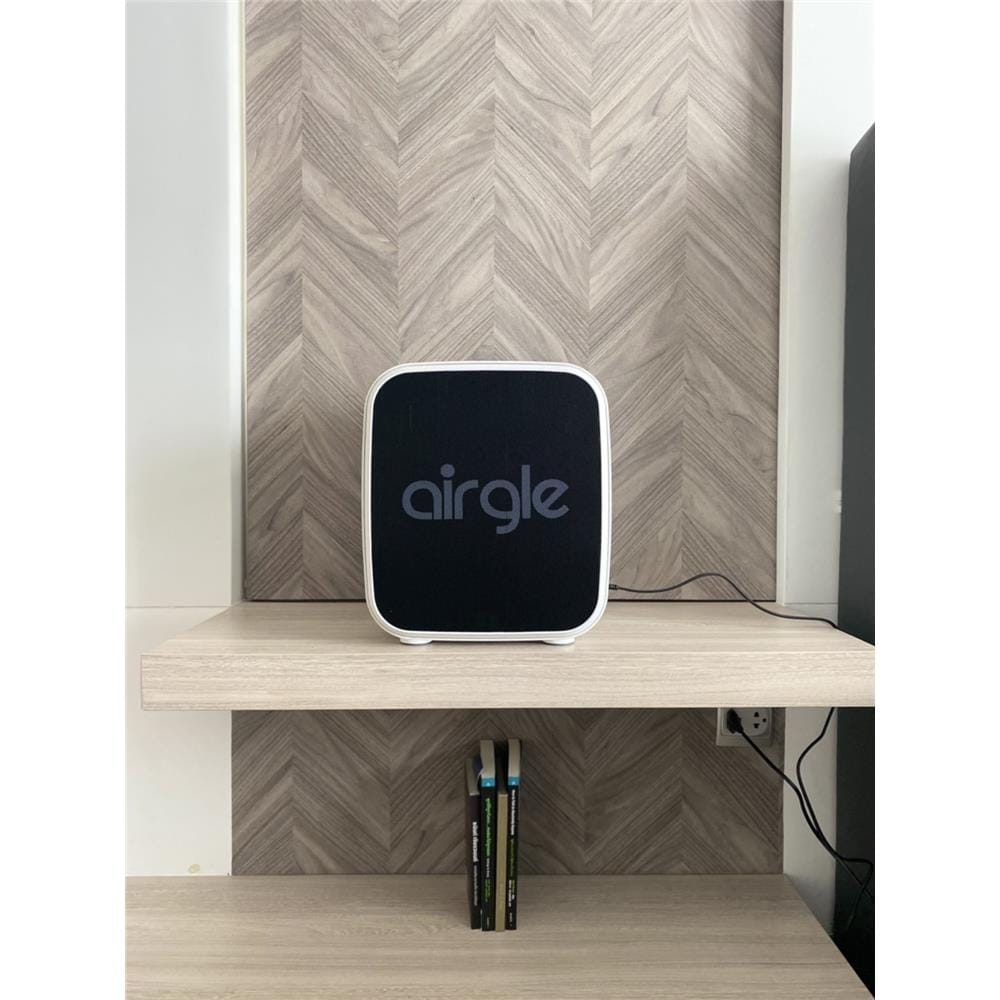 เครื่องฟอกอากาศ 30 ตร.ม. AIRGLE AG300 สีขาว