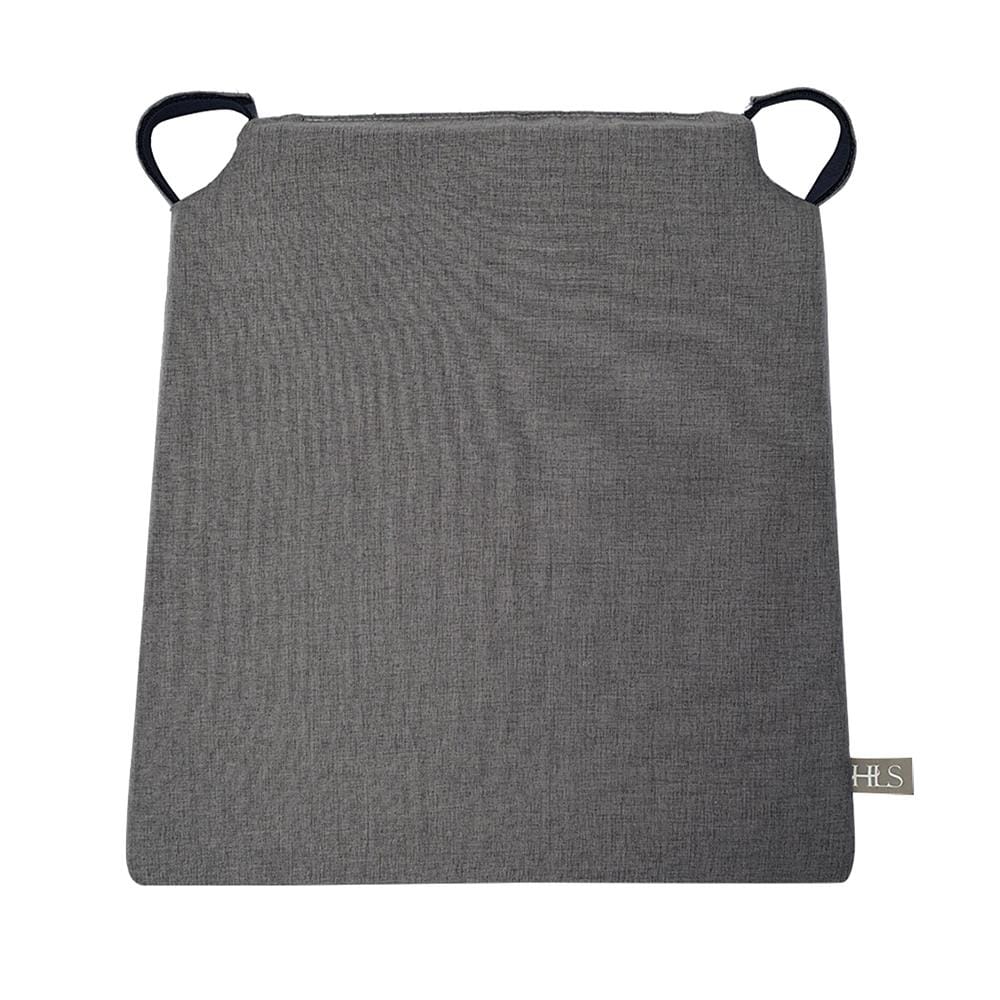 เบาะรองนั่ง HOME LIVING STYLE TRAPEZ 15x15 นิ้ว สีเทา