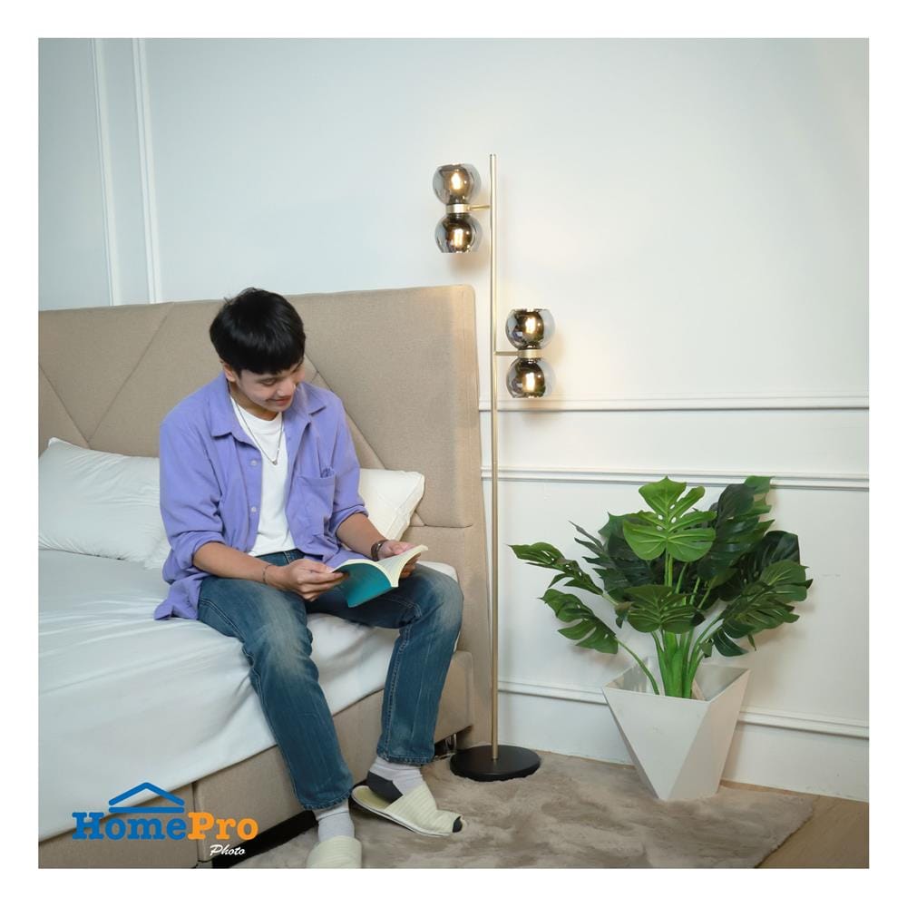 ไฟตั้งพื้น CARINI VF0375-4B สีดำ/ทอง 4 หัว