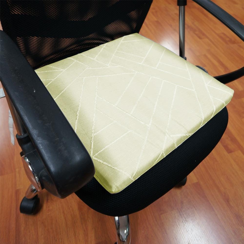 เบาะรองนั่ง HOME LIVING STYLE HAZA 16x16 นิ้ว สีครีม