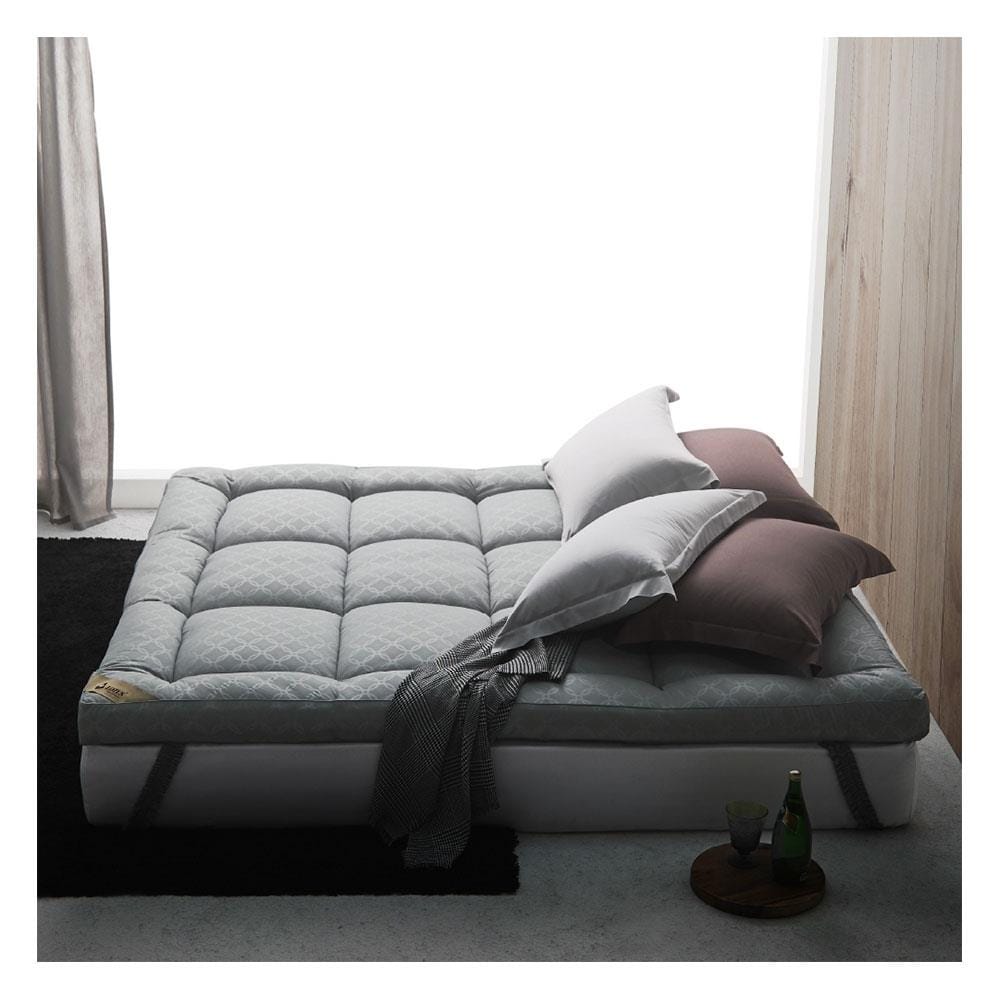 แผ่นรองนอน 6 ฟุต LOTUS AYAME LIGHT GRAY