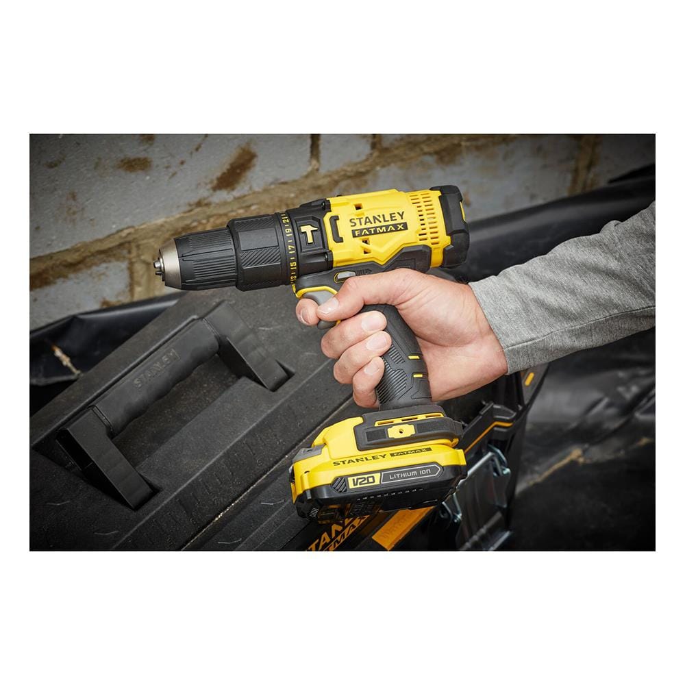 สว่านกระแทกไร้สาย (พร้อมแบตเตอรี่) STANLEY SCD711D2KA-B1 20 โวลต์