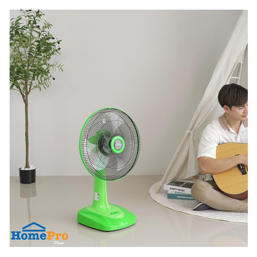 พัดลมตั้งโต๊ะ 16 นิ้ว M-TECH CF-4163 สีเขียว