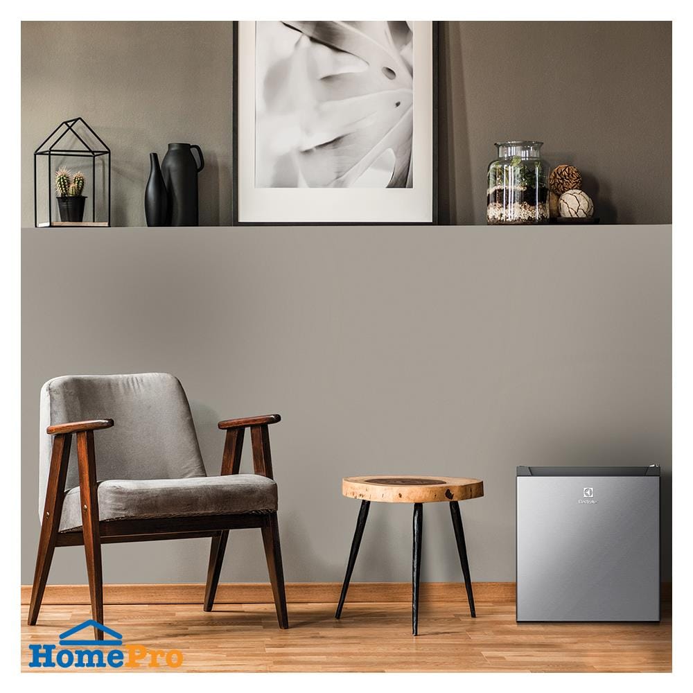 ตู้เย็นมินิบาร์ ELECTROLUX EUM0500AD-TH 1.5คิว สีเงิน