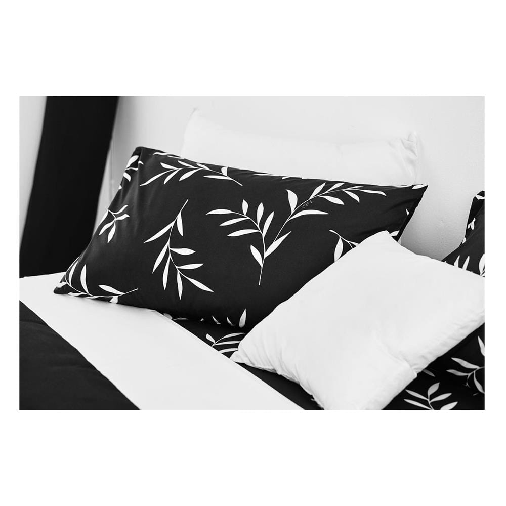 ชุดผ้าปูที่นอน 6 ฟุต 5 ชิ้น LOTUS BLACK&WHITE LI-BW 02B
