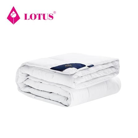 ไส้ผ้านวม LOTUS MICRODOWNIA SUMMER 100X90 นิ้ว สีขาว