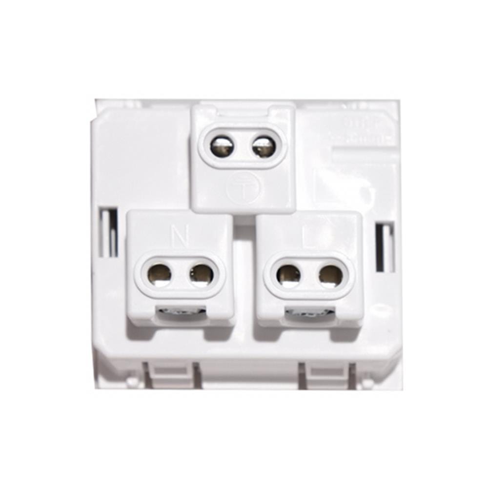 เต้ารับเดี่ยว 3 ขา มีม่านนิรภัย BTICINO BAMBOO AE2125TB สีขาว