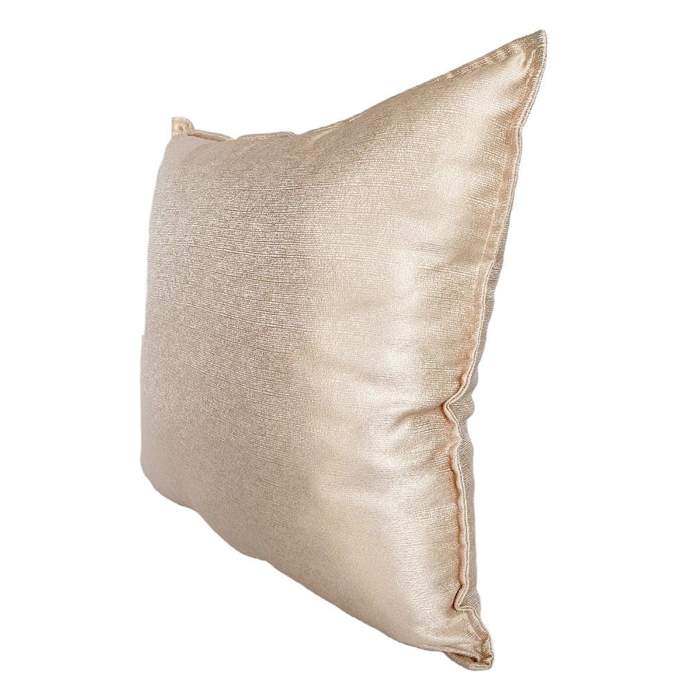 หมอนอิง HOME LIVING STYLE LARA 24X24 นิ้ว สีครีม