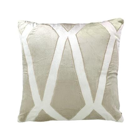 หมอนอิง HOME LIVING STYLE MONIQUE 18X18 นิ้ว สีครีม