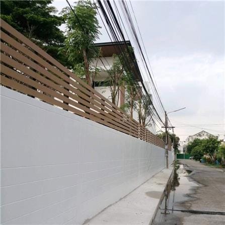ไม้ระแนง WATSADUNIYOM แบบตันเรียบปัดเสี้ยน 9.0X1.3X300 ซม. สีสัก_1