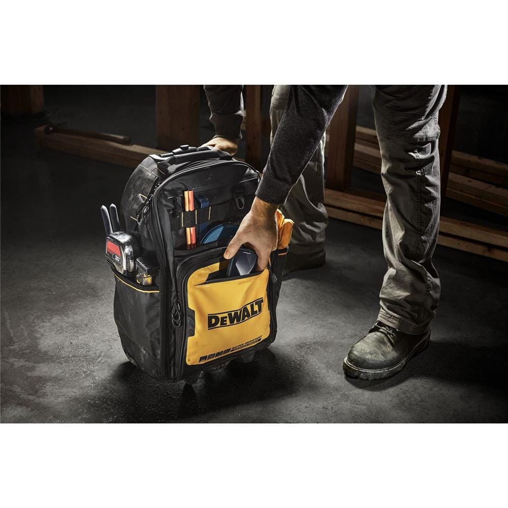 กระเป๋าสะพายล้อลาก DEWALT BACKPACK
