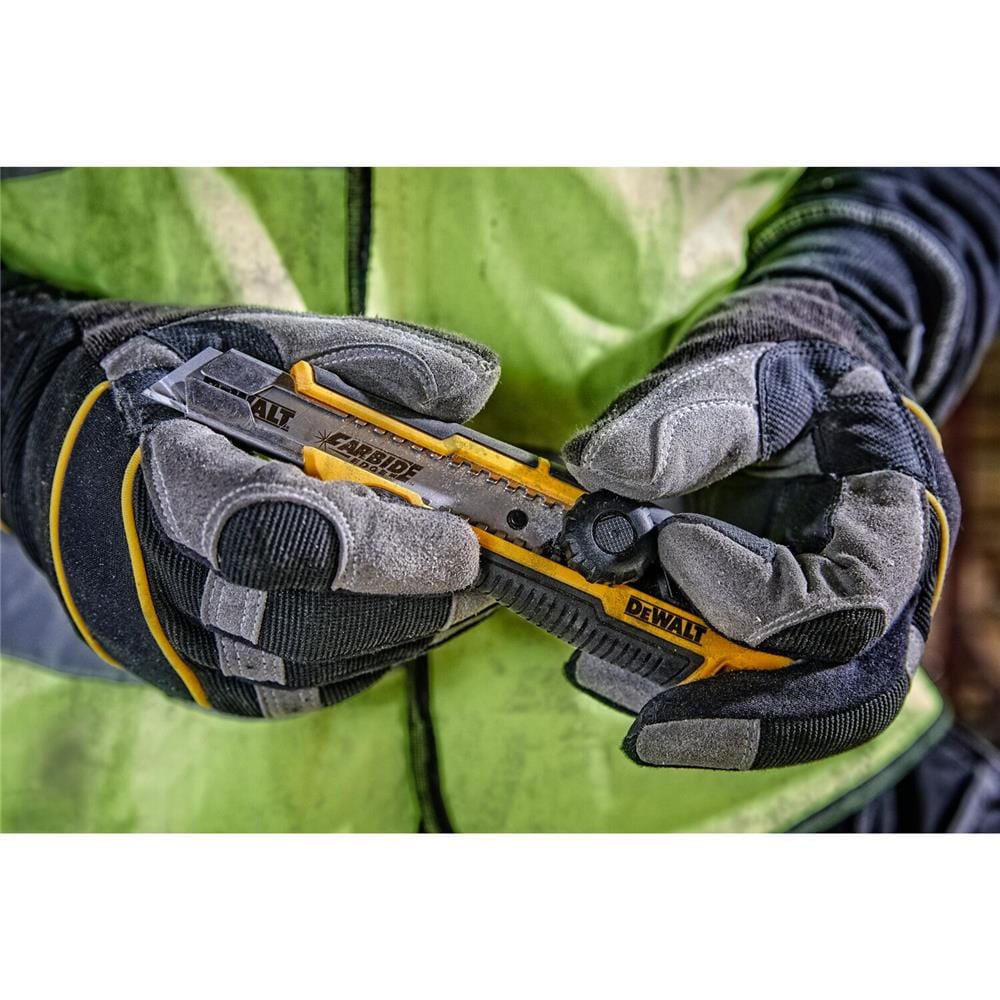 มีดคัตเตอร์ DEWALT DWHT10333-0-30 25มม.