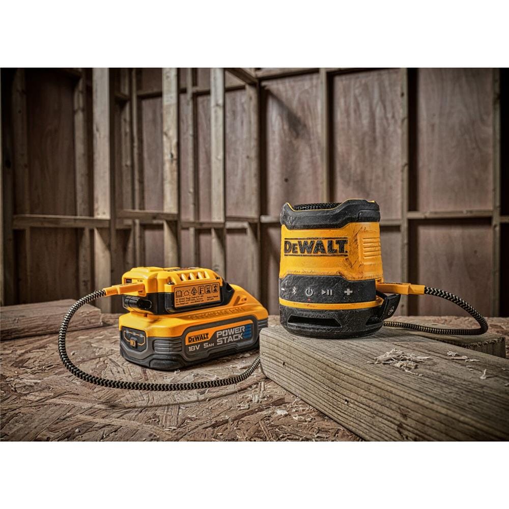 ลำโพงบลูทูธไร้สาย DEWALT DCR009-XJ