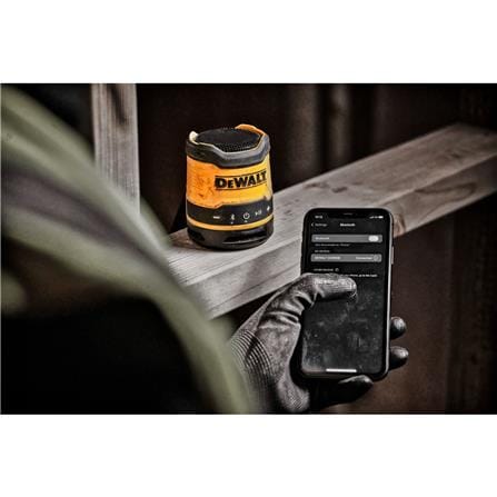ลำโพงบลูทูธไร้สาย DEWALT DCR009-XJ_3