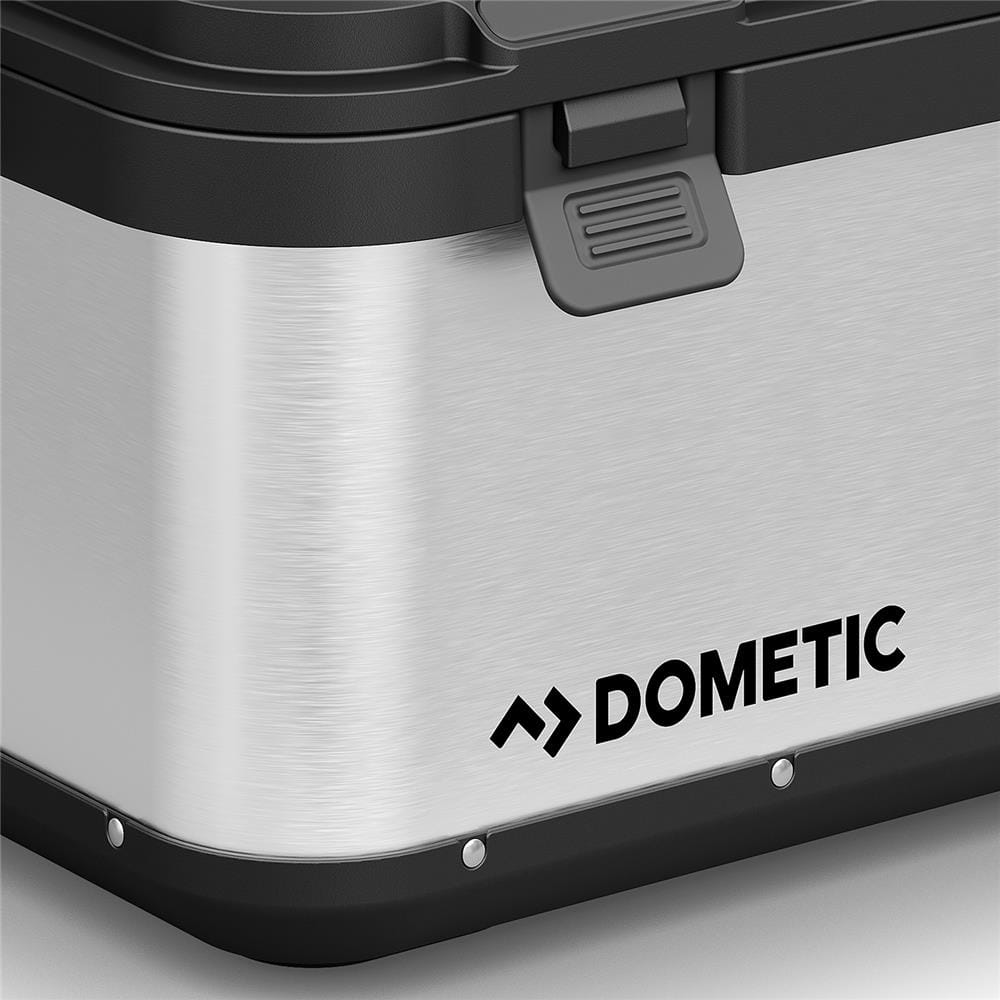 กล่องเก็บของแคมป์ปิ้ง DOMETIC GO HARD STORAGE 50 ลิตร สีเงิน/ดำ