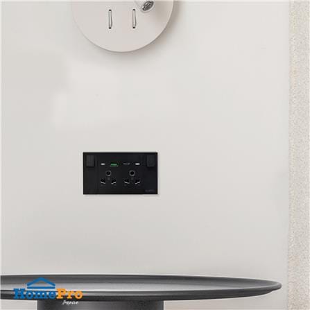 ชุดเต้ารับคู่ 3 ขา มีสวิตช์คุม พร้อมช่อง USB AC ELECKTA VERVE สีดำ_5