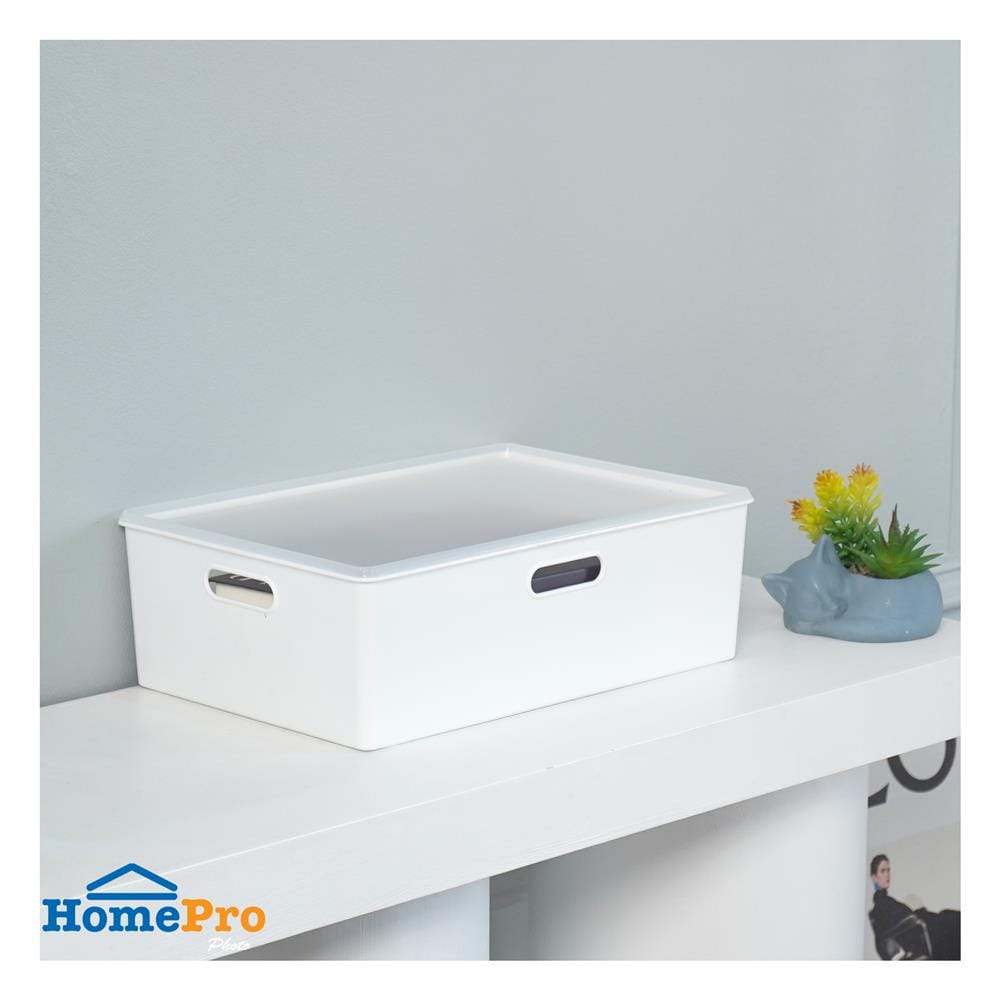 กล่องเก็บของมีฝา STACKO BT30-2 26.3x38.6x12 ซม. สีขาว