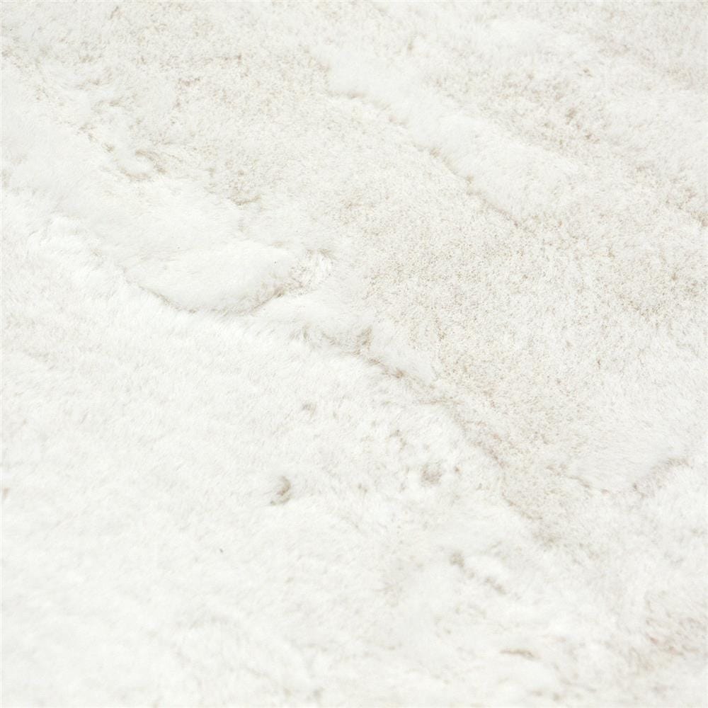 พรม HOME LIVING STYLE EMILY 120X120 ซม. สีขาว