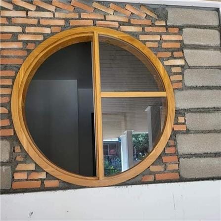 วงกบหน้าต่าง วงกลม 3 ช่อง ไม้เนื้อแข็ง N999 MM03 80x80 ซม. สีธรรมชาติ_1