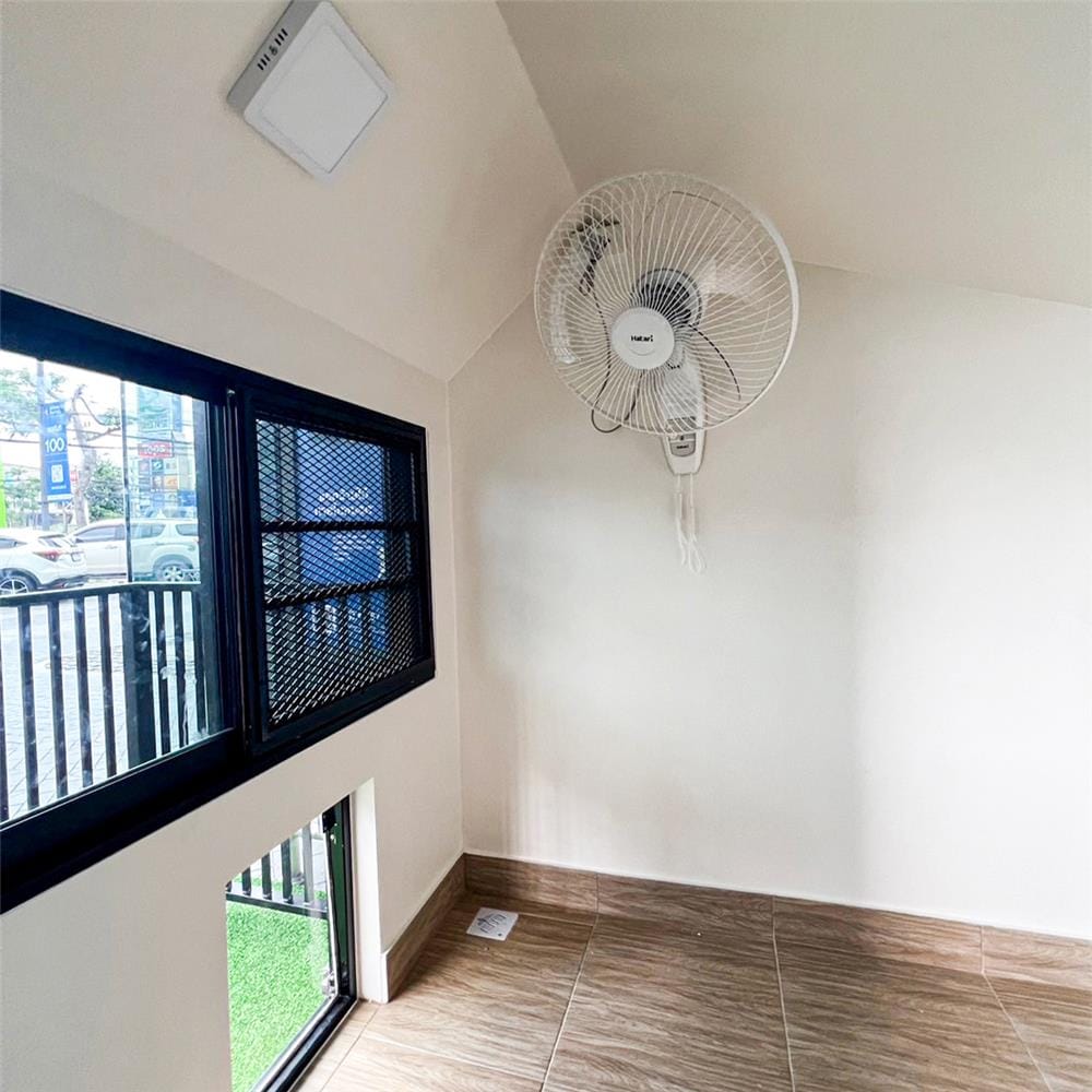 บ้านหมา บ้านแมว T.C. DOGHOUSE 11 NORDIC 150x270x180 ซม.