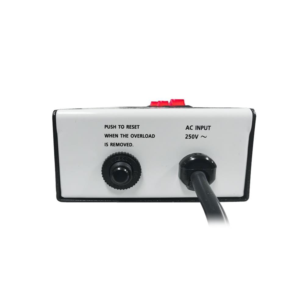 ปลั๊กไฟกันกระชาก 3 ช่อง 3 สวิตช์ SAVE TRONICS D-3E(N)-TIS 3 เมตร