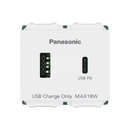 เต้ารับ USB A 1 ช่อง TYPE C 1 ช่อง PANASONIC WEFN 1482-TH 2.0-3.0 แอมป์ สีขาว_0