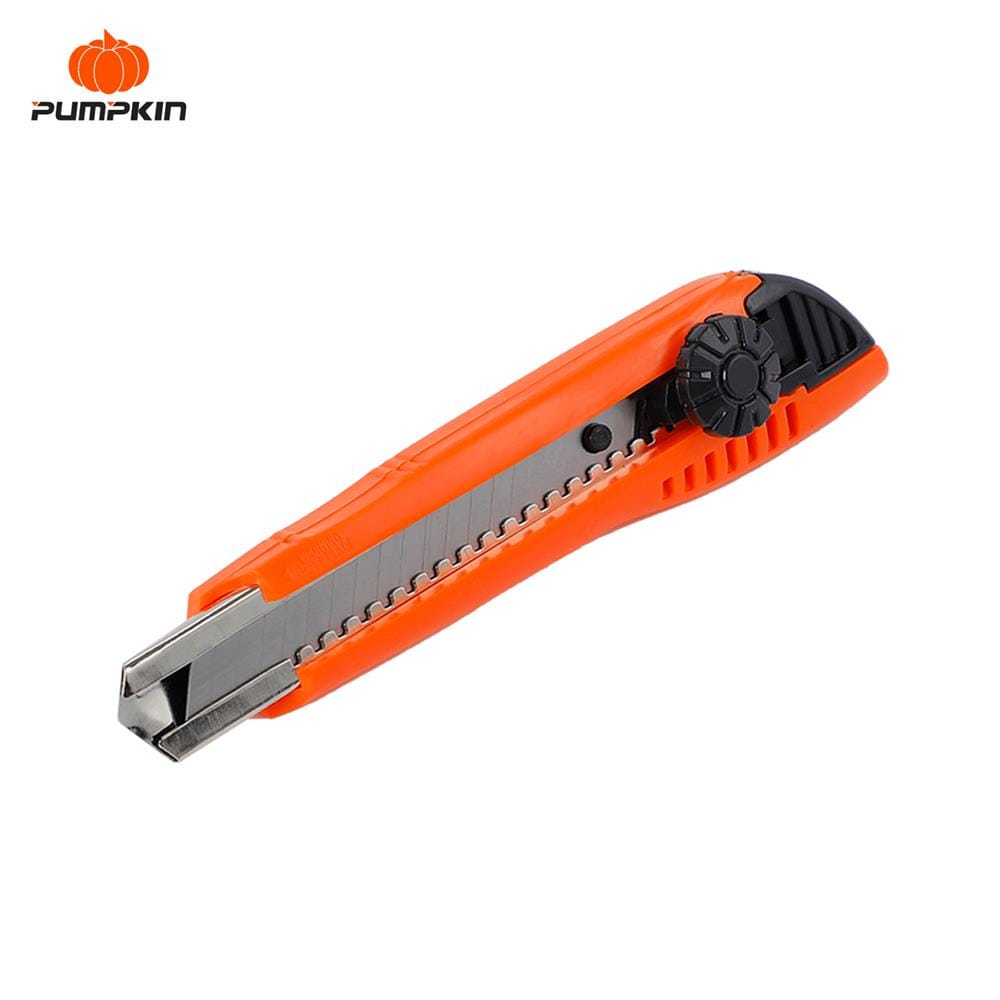 คัตเตอร์ PUMPKIN 12107-BA-107 18 มม.