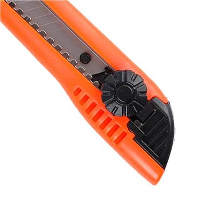 คัตเตอร์ PUMPKIN 12107-BA-107 18 มม._4