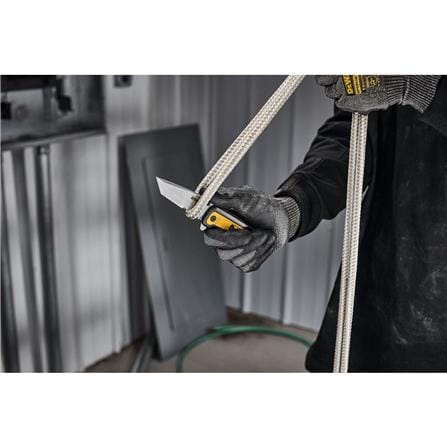 มีดพับแบบฟันปลา DEWALT 3.0_4