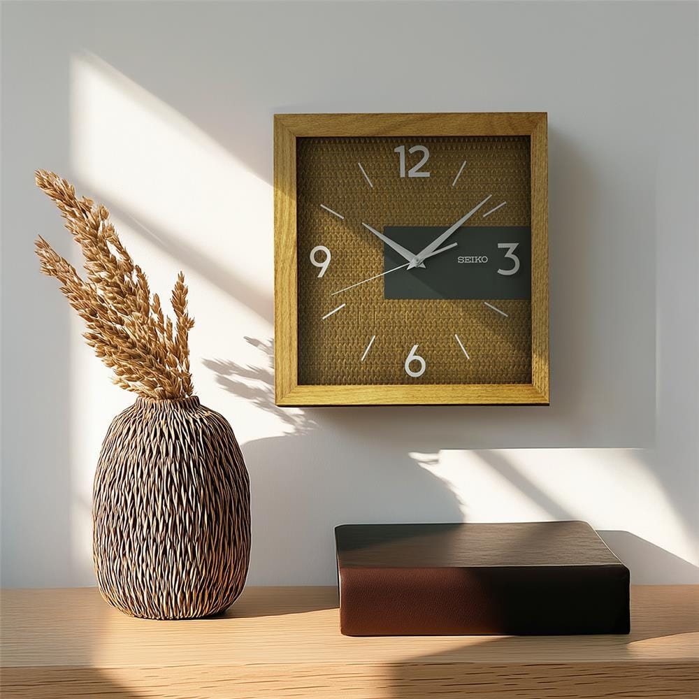นาฬิกาแขวน SEIKO CLOCKS QXA845B 12.9 นิ้ว สีน้ำตาล