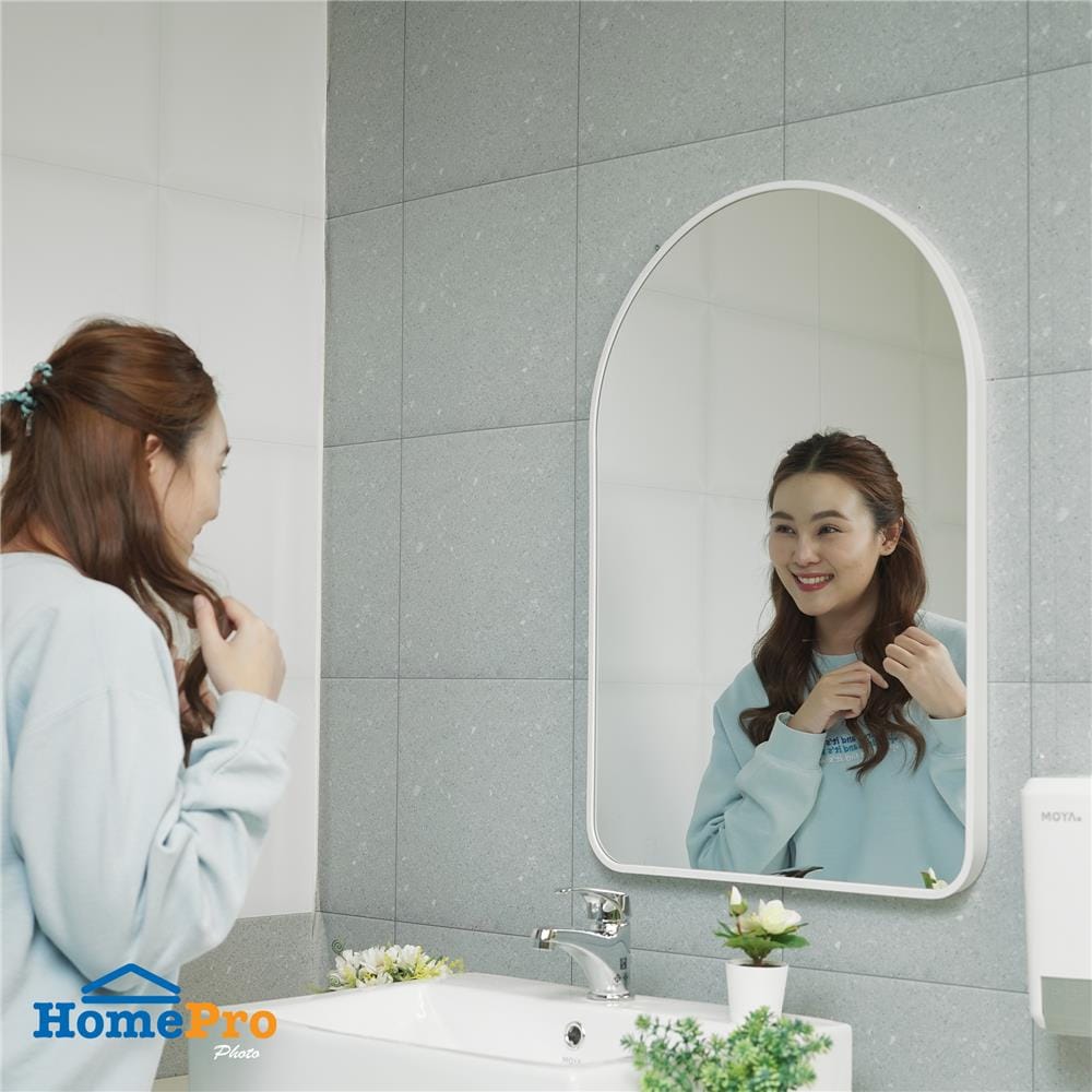 กระจกเงาตกแต่ง MOYA HP-2025-WH 51x75 ซม. สีขาว