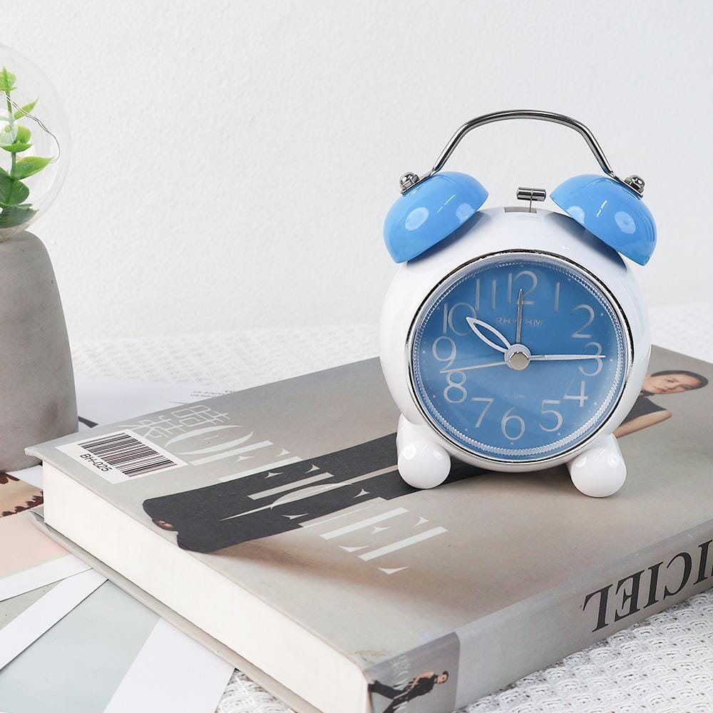 นาฬิกาปลุก RHYTHM CRA860NR04 4.5 นิ้ว สีฟ้า