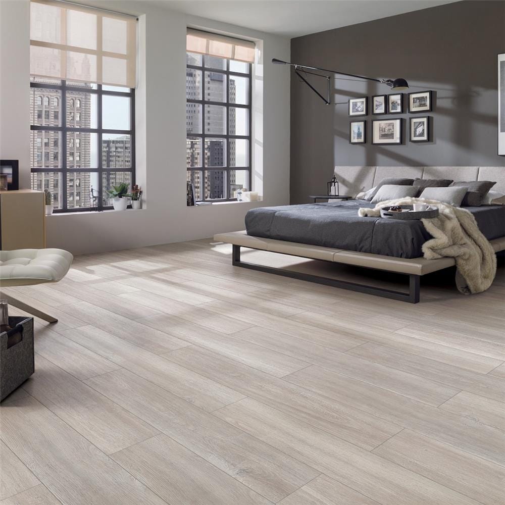 พื้น SPC LT BY COTTO 4 มม. 2.64 ตร.ม. สี LUCIANO OAK (แพ็ก 12 ชิ้น)