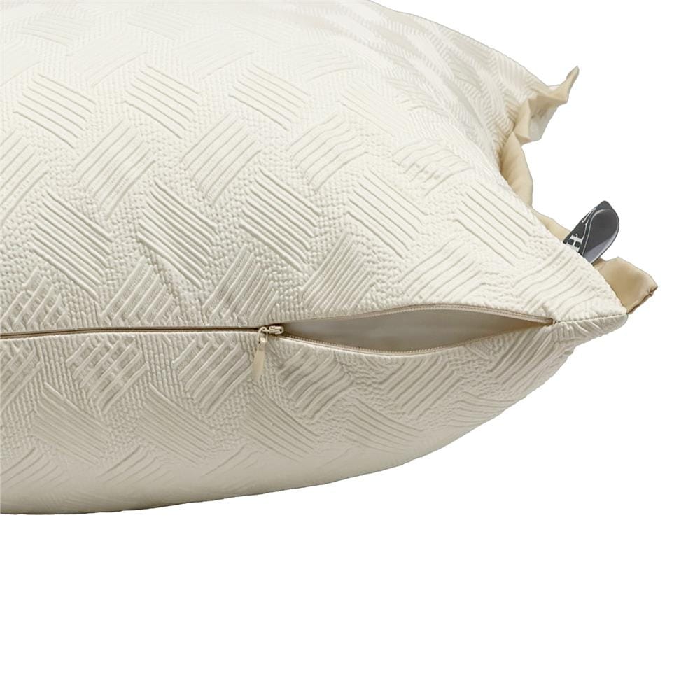 หมอนอิง HOME LIVING STYLE CROSBY 17X17 นิ้ว สีครีม