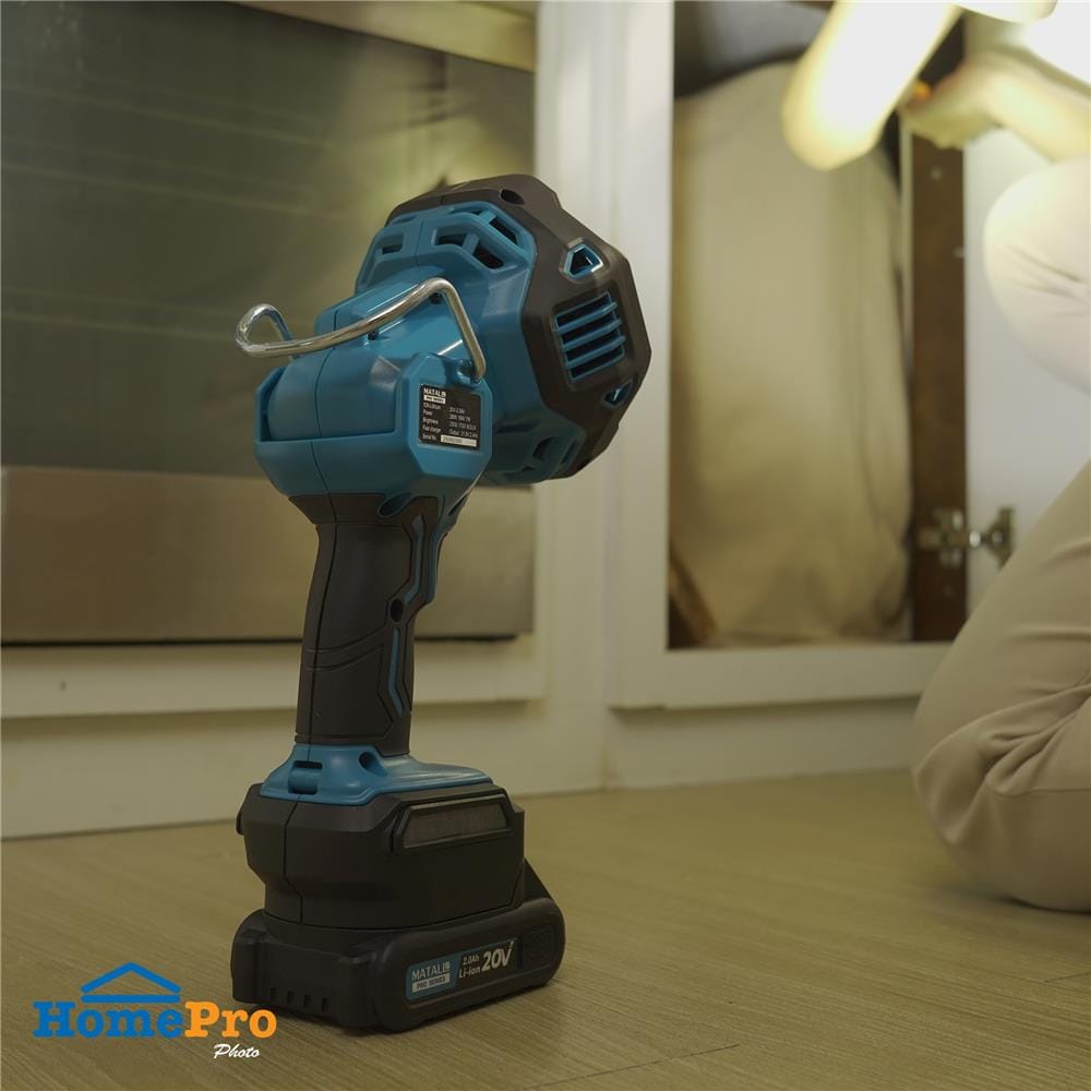 ไฟฉายสปอร์ตไลท์ (พร้อมแบตเตอรี่) MATALL PRO 20 โวลต์